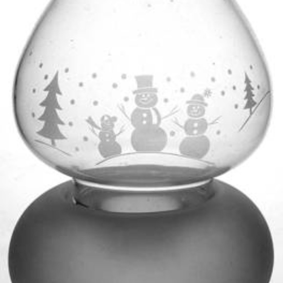 Princess House Christmas Crystal Hurricane Tea light holder - Picture 3 of 5